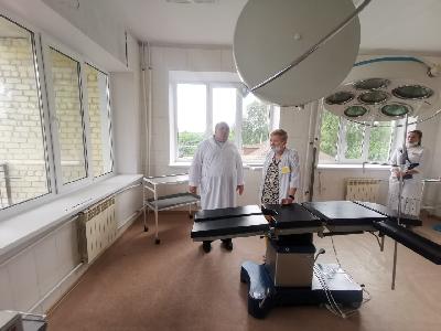 Модернизация первичного звена. В текущем году в Новобурасской районной больнице появятся два новых ФАПа, в следующем – современный цифровой рентген аппарат