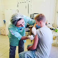 В Саратовской области началась вакцинация подростков от новой коронавирусной инфекции