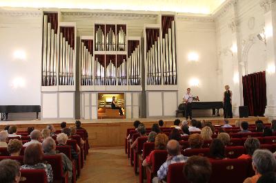 Для работников медицины в Саратове состоялся благотворительный концерт органной музыки