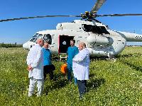 Олег Костин: «В Саратовской области для воздушной эвакуации пациентов используется и вертолет, и самолет»