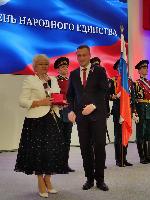Заведующую отделением Саратовской областной детской клинической больницы наградили медалью Луки Крымского