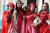 Студенты Энгельсского медицинского колледжа стали победителями конкурса мод «Визави-2014»