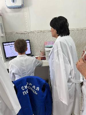 Заместитель министра здравоохранения Саратовской области Асят Выкова  провела плановый административный обход Лысогорской районной больницы
