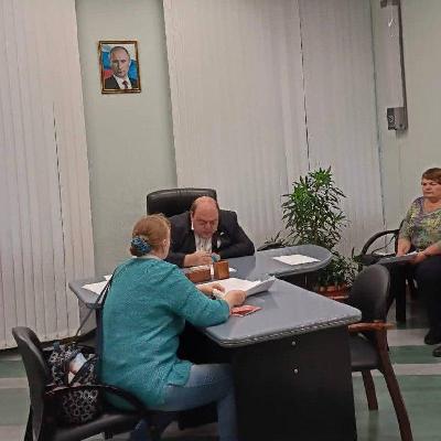 Министр здравоохранения Саратовской области провел личный приём граждан