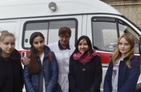 Школьники Маркса посетили станцию скорой помощи местной больницы