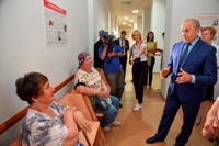 Валерий Радаев проверил, как работает система обеспечения лекарствами льготных категорий граждан
