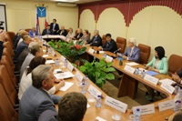 Председатель Комитета Государственной Думы по охране здоровья Дмитрий Морозов встретился с депутатами областной Думы